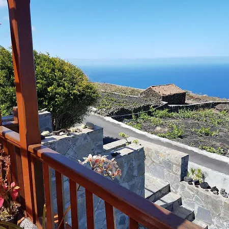 House The Vinas 2 With Views Of The Sea, The Mountains And The Volcanoes * フエンカリエンテ・デ・ラ・パルマ